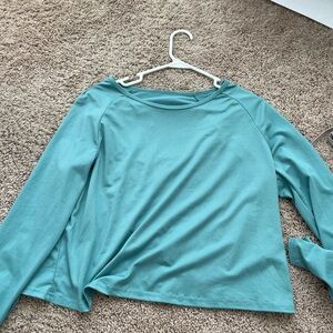 Criss cross workout top